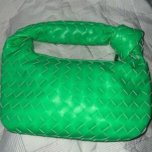 Woven knot bag